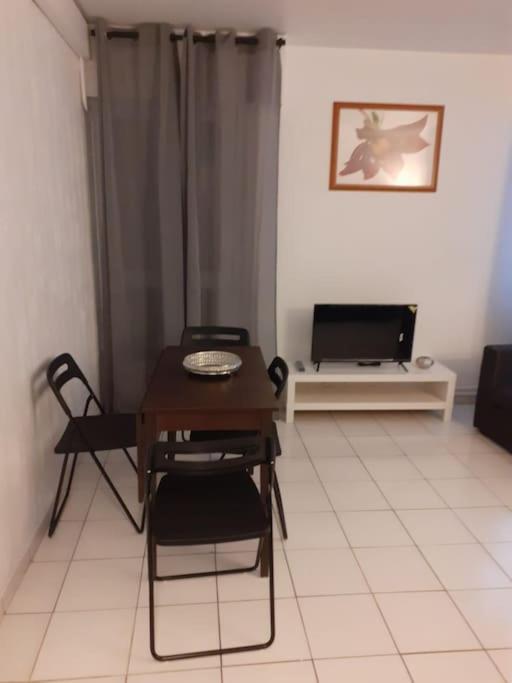 Apartament Appart Entre Paris Et Disney Noisy-le-Grand Zewnętrze zdjęcie